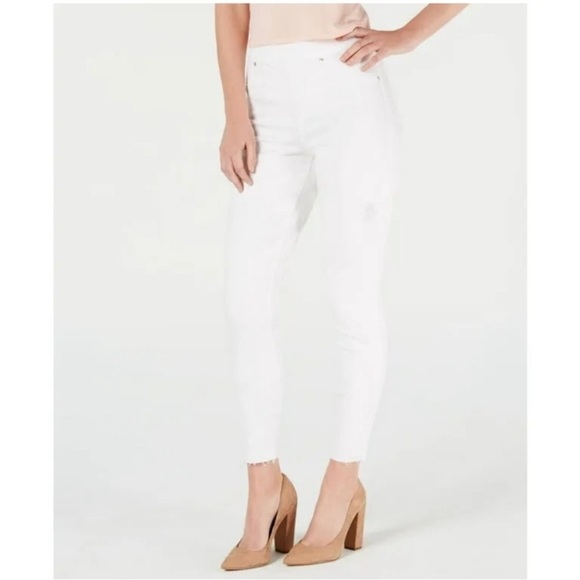 Spanx Distressed Skinny Jeans White Size Medium Style 20229 Stretch Pull On - Picture 7 of 15